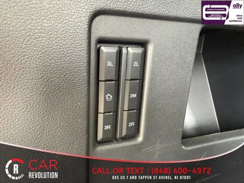 Used 2024 Ford Expedition Max Limited image 9