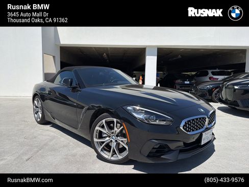 Used 2020 BMW Z4 sDrive30i w/ Convenience Package RWD image 1