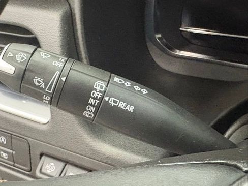 Used 2024 GMC Yukon AT4 w/ Technology Package image 22