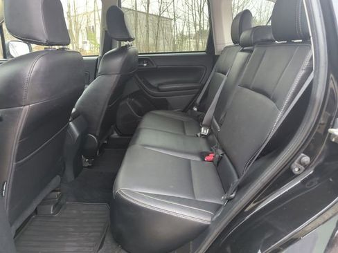 Used 2017 Subaru Forester 2.5i Limited AWD/4WD image 31