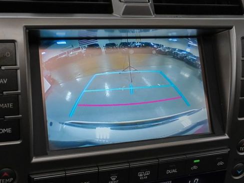 Used 2015 Lexus GX 460 image 25