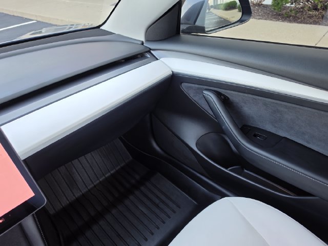 Used 2021 Tesla Model 3 Performance AWD/4WD image 31