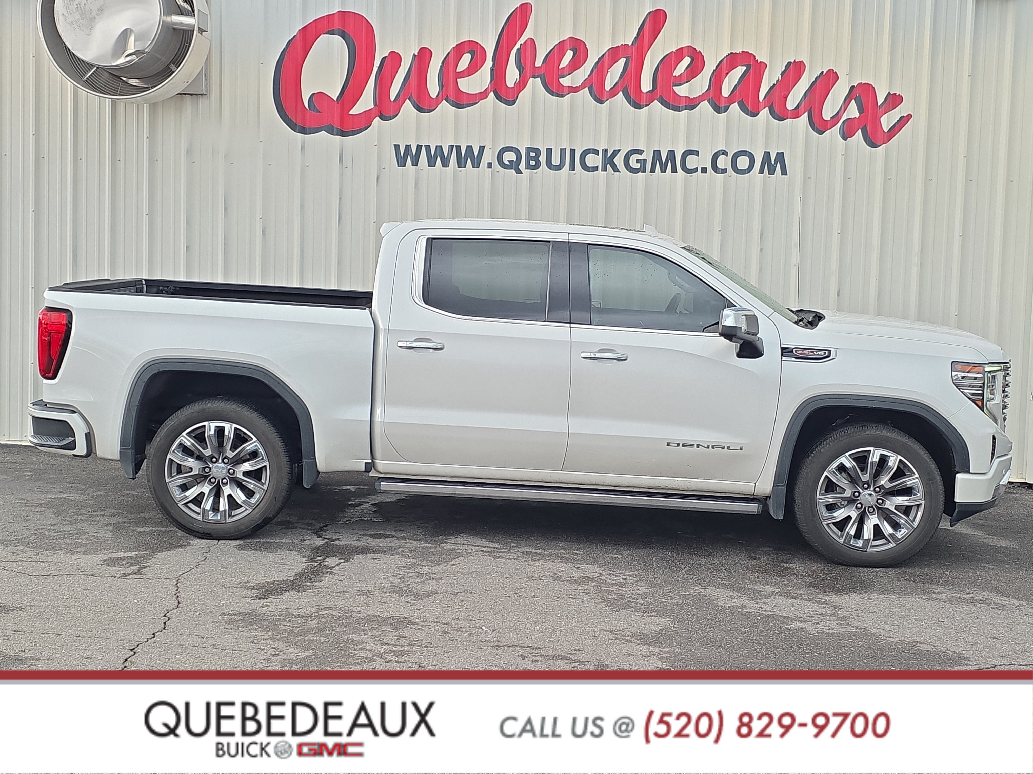 Used 2022 GMC Sierra 1500 Denali w/ Denali Reserve Package AWD/4WD image 10