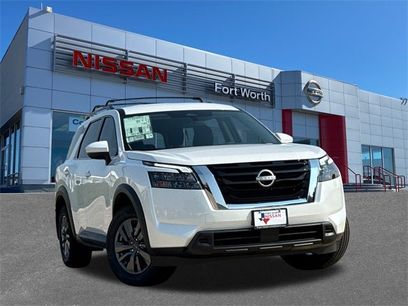 New 2025 Nissan Pathfinder SV