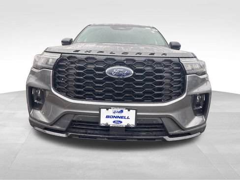 New 2026 Ford Explorer ST-Line w/ ST-Line Street Pack image 11