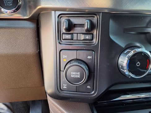 New 2026 Ford F250 King Ranch w/ Chrome Package image 13