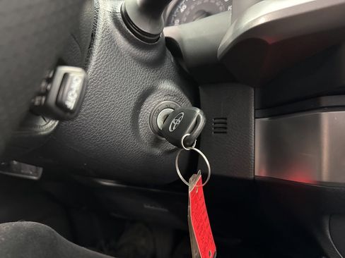 Used 2022 Toyota Tacoma SR5 image 23