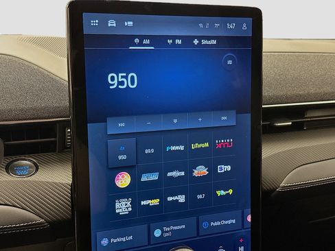 Used 2025 Ford Mustang Mach-E Premium image 21