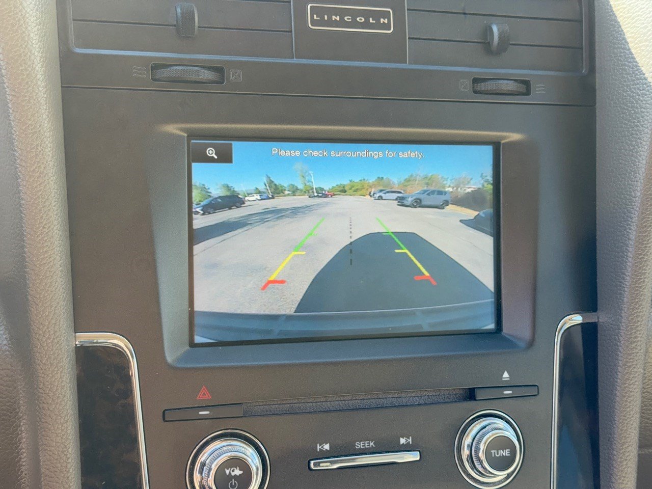 Used 2015 Lincoln Navigator L 4WD image 24