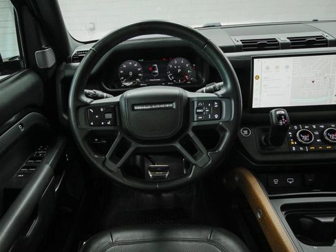Used 2023 Land Rover Defender 130 X AWD/4WD image 14