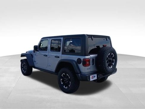 Used 2024 Jeep Wrangler Unlimited Rubicon 4xe AWD/4WD image 3