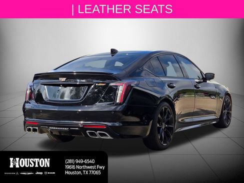 Used 2020 Cadillac CT5 V w/ Premium Package RWD image 8
