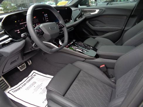Used 2025 Audi S5 Premium Plus w/ Premium Plus Package AWD/4WD image 13