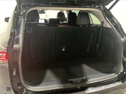 Used 2020 Toyota Highlander Limited image 40