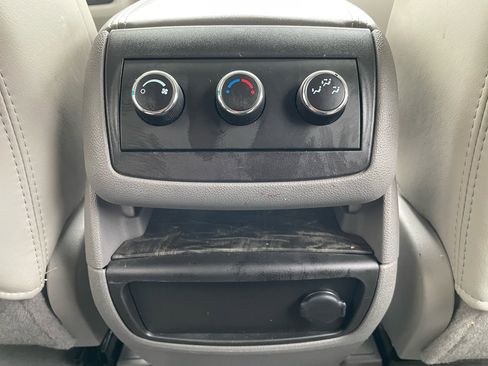 Used 2013 Buick Enclave Leather image 28