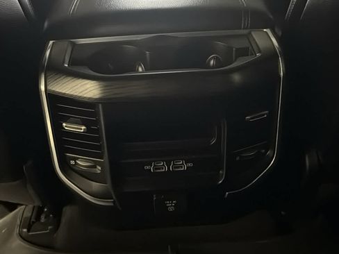 Used 2023 RAM 1500 Laramie AWD/4WD image 28
