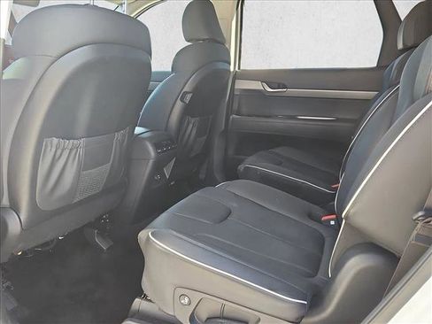 Used 2024 Hyundai Palisade SEL image 18