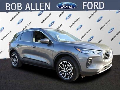 New 2025 Ford Escape SE