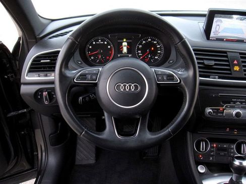 Used 2018 Audi Q3 2.0T Premium Plus w/ Premium Plus Package image 20