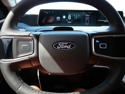 New 2027 Ford Expedition Active AWD/4WD image 24