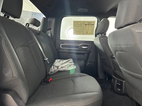 Used 2025 RAM 2500 Big Horn AWD/4WD image 29
