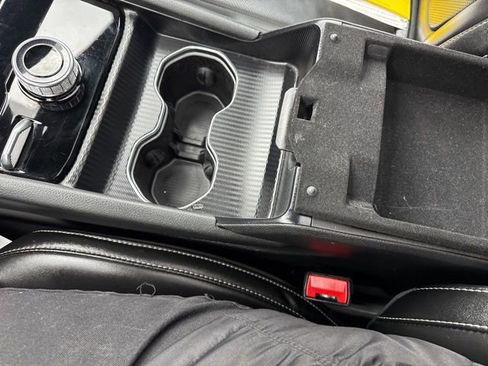 Used 2024 Jeep Grand Cherokee L Limited w/ Luxury Tech Group II image 18