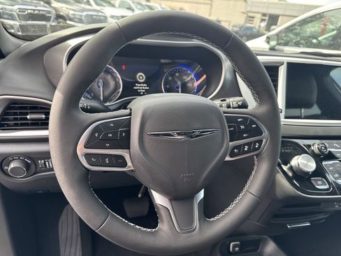 New 2026 Chrysler Voyager LX image 16