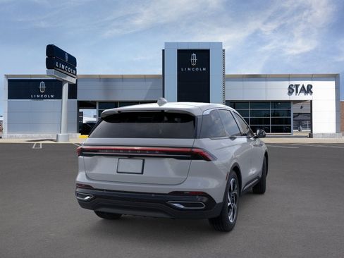 New 2026 Lincoln Nautilus Premier w/ Equipment Group 102A AWD/4WD image 8