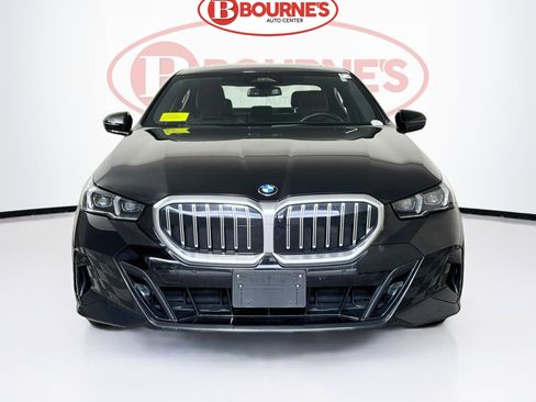 Used 2026 BMW 530i xDrive AWD/4WD image 7
