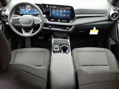 New 2026 Chevrolet Equinox LT image 10