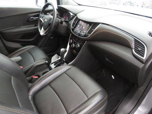 Used 2020 Chevrolet Trax Premier image 13