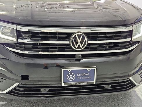 Certified 2022 Volkswagen Atlas SEL Premium AWD/4WD image 10