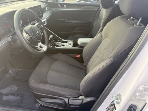 Used 2021 Kia K5 LXS image 11
