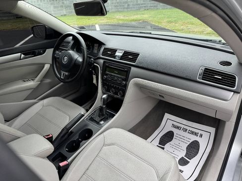 Used 2015 Volkswagen Passat 1.8T Wolfsburg Edition FWD image 14