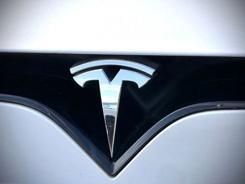 Used 2023 Tesla Model S Standard Range AWD/4WD image 7