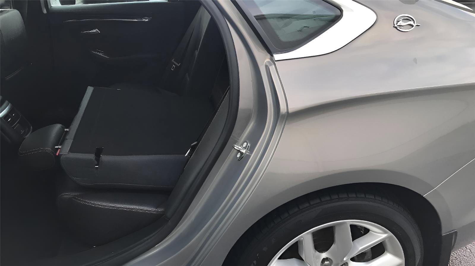 Used 2017 Chevrolet Impala LT w/ Leather Package FWD image 55