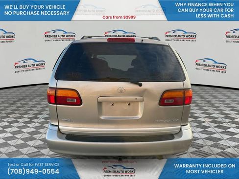 Used 2000 Toyota Sienna XLE image 5