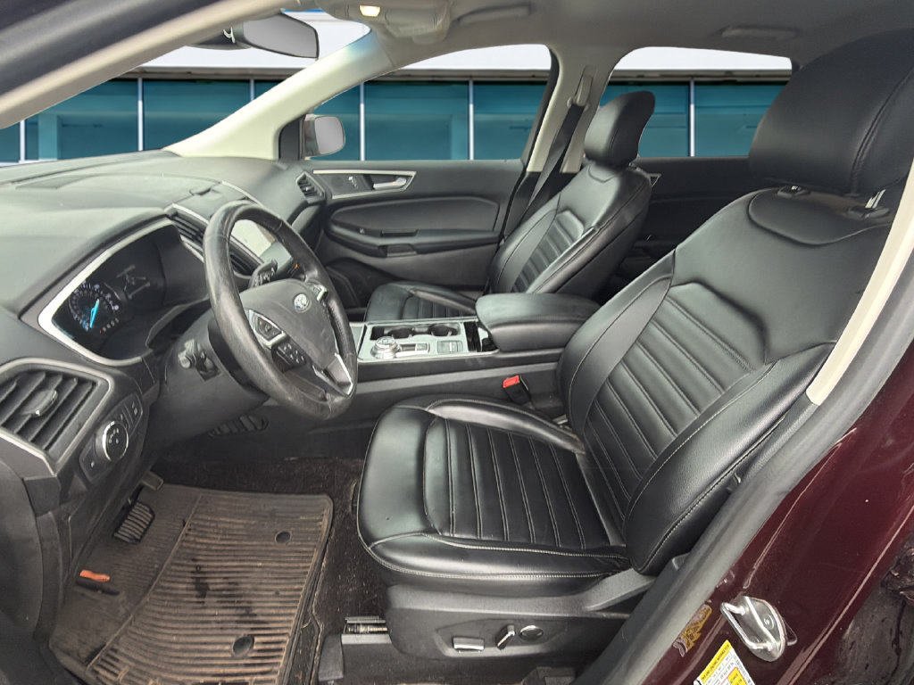 Used 2019 Ford Edge SEL w/ Equipment Group 201A FWD image 15