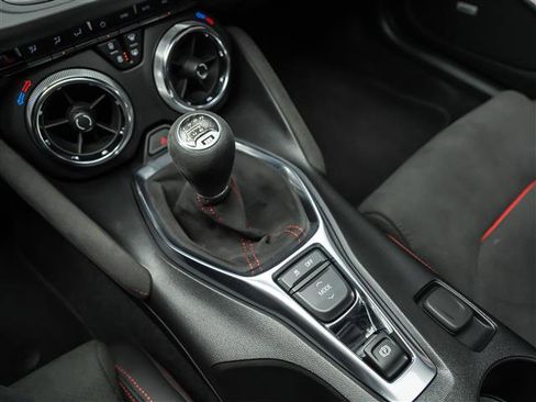 Used 2020 Chevrolet Camaro ZL1 image 32