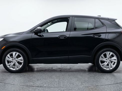 Used 2025 Buick Encore GX Preferred AWD/4WD image 5