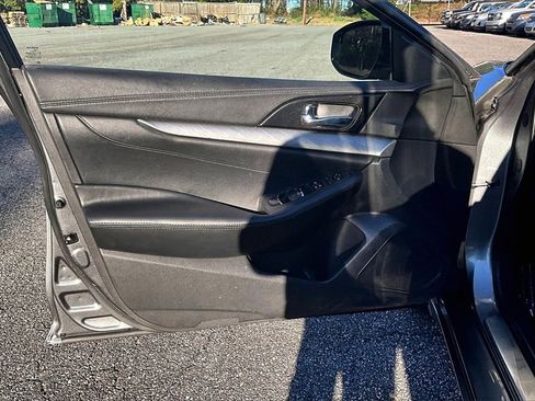 Used 2018 Nissan Maxima 3.5 S image 18