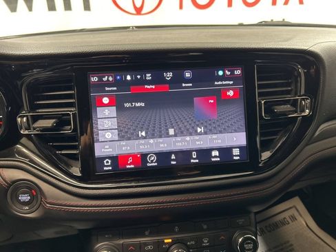 Used 2025 Dodge Durango GT AWD/4WD image 33