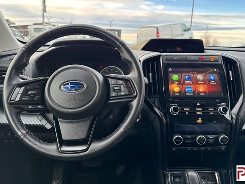 Used 2022 Subaru Ascent Onyx Edition image 18