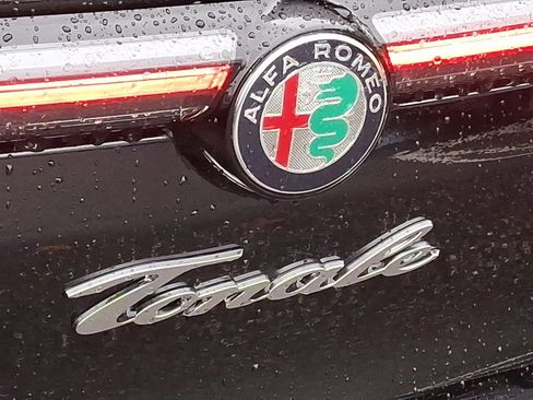 New 2025 Alfa Romeo Tonale image 21