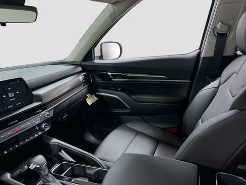 New 2025 Kia Telluride LX image 23