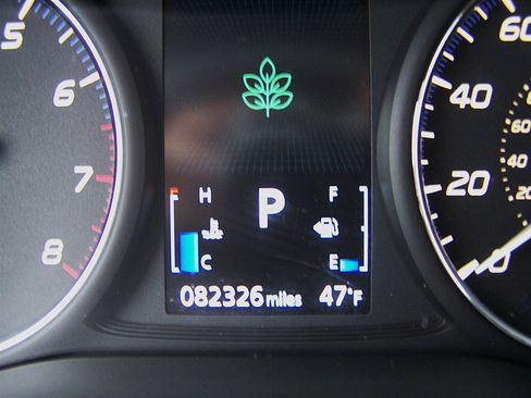 Used 2019 Mitsubishi Outlander LE image 8