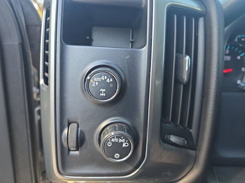 Used 2019 Chevrolet Silverado 1500 LT image 25