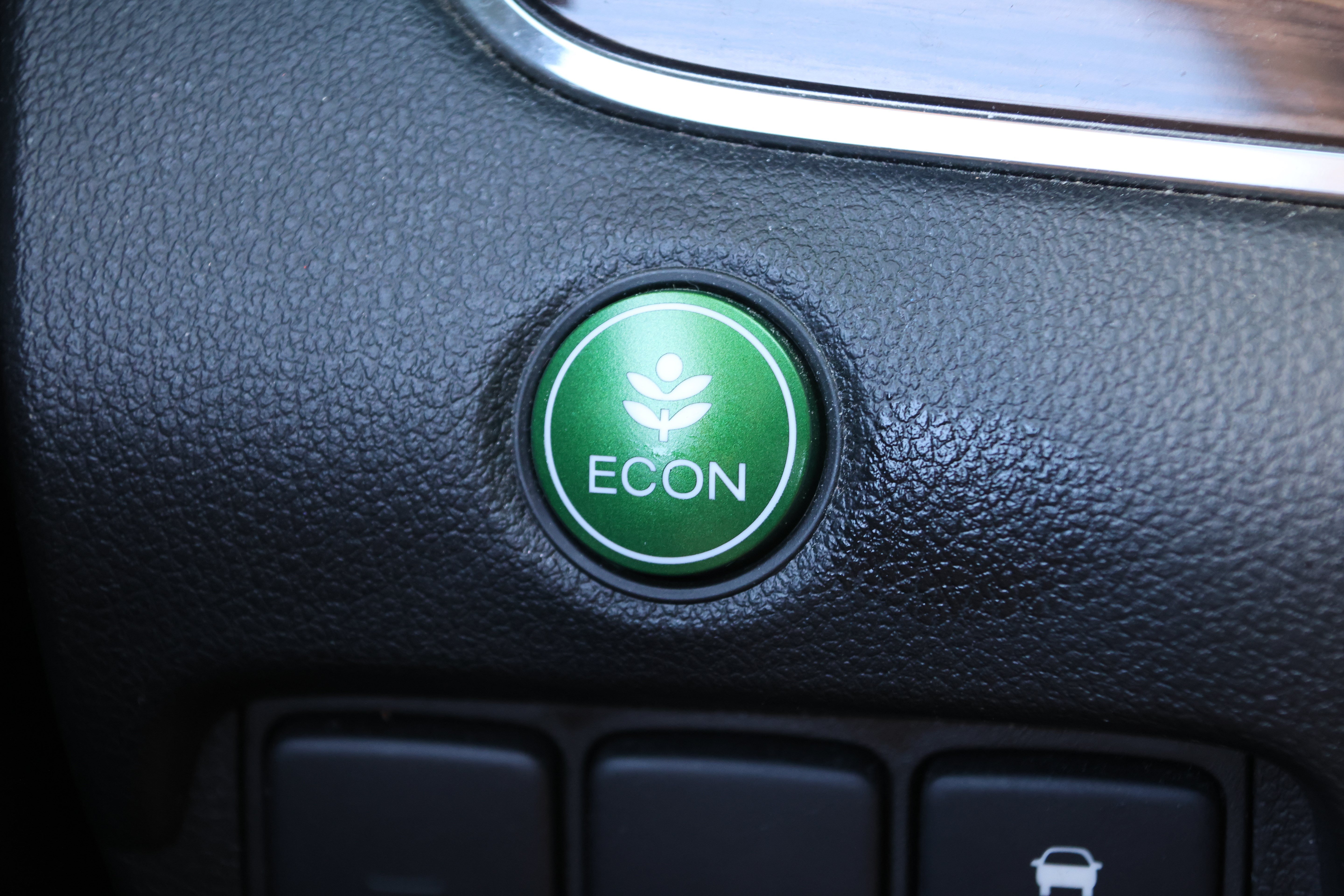 Used 2015 Honda CR-V Touring image 15