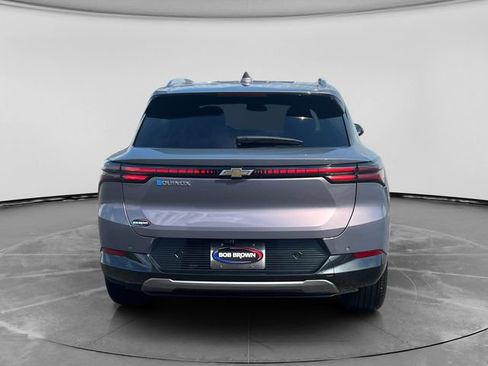 Used 2025 Chevrolet Equinox EV LT FWD image 4