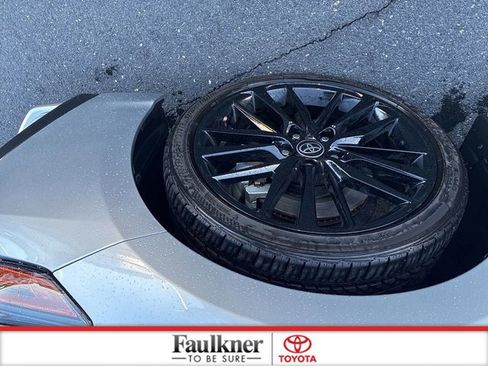 Used 2022 Toyota Camry XSE w/ Navigation Package image 20